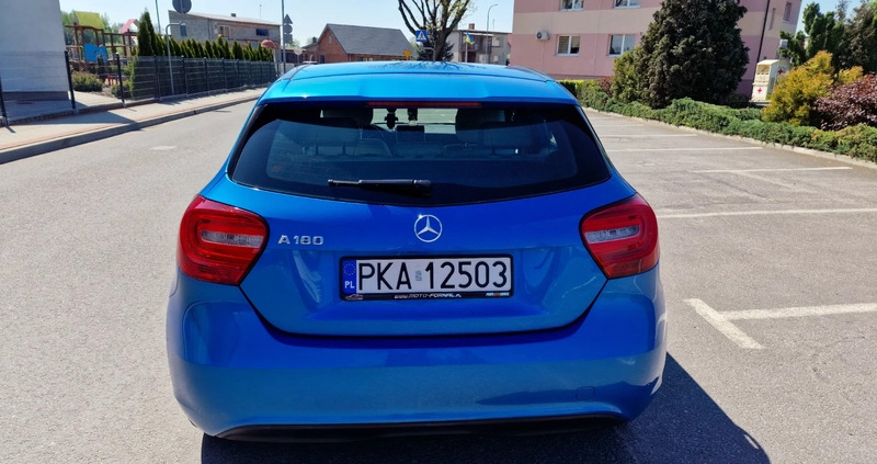 Mercedes-Benz Klasa A cena 43900 przebieg: 155433, rok produkcji 2012 z Trzcianka małe 232